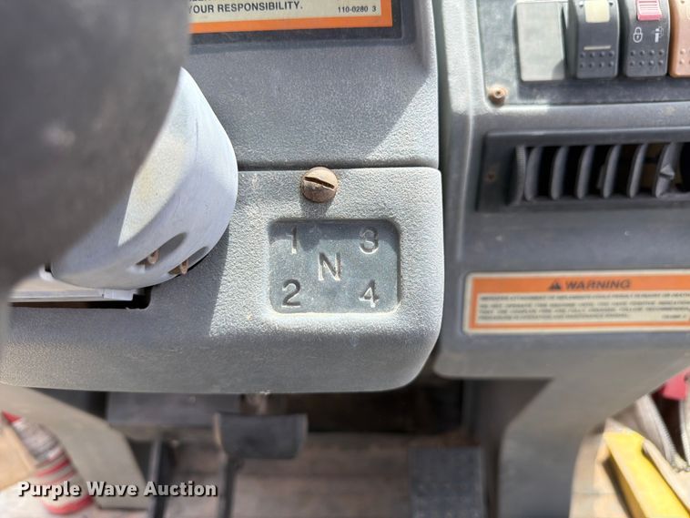 image for item EW2081 1999 Caterpillar 416C backhoe