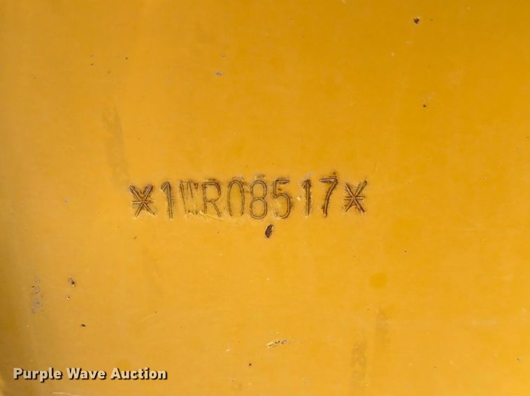 image for item EW2081 1999 Caterpillar 416C backhoe