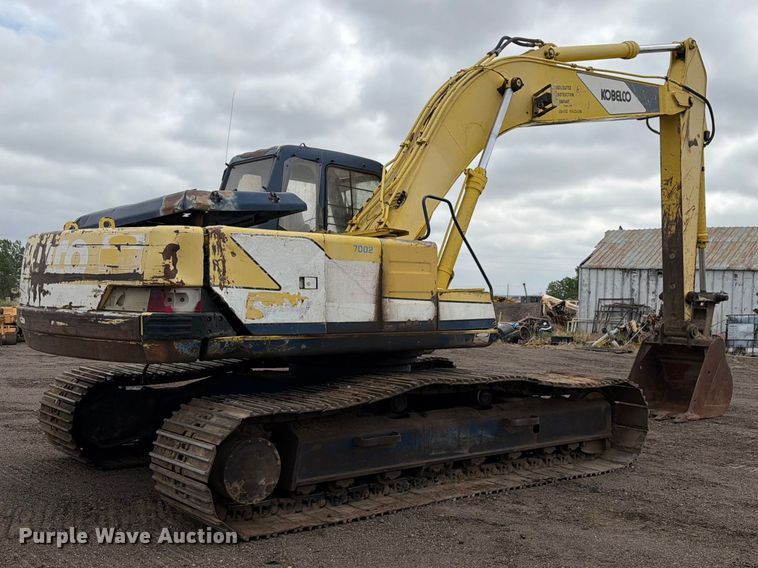 image for item EW2085 1993 Kobelco SK200LC excavator