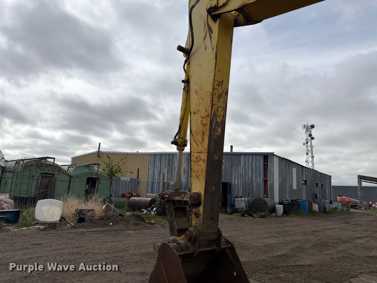 image for item EW2085 1993 Kobelco SK200LC excavator