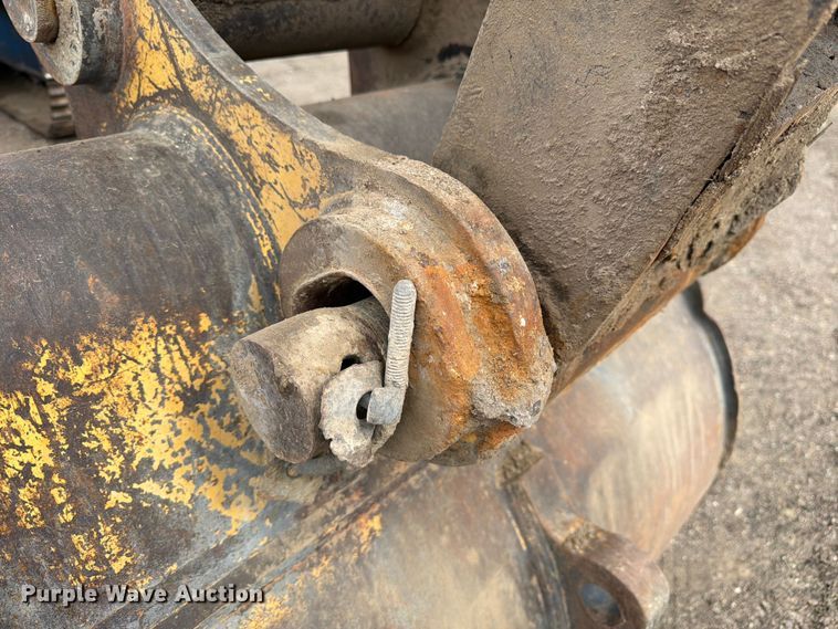 image for item EW2085 1993 Kobelco SK200LC excavator