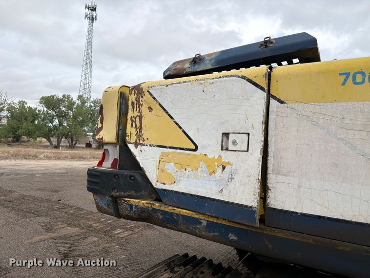image for item EW2085 1993 Kobelco SK200LC excavator