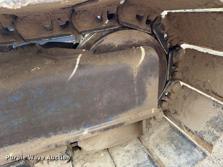 image for item EW2085 1993 Kobelco SK200LC excavator
