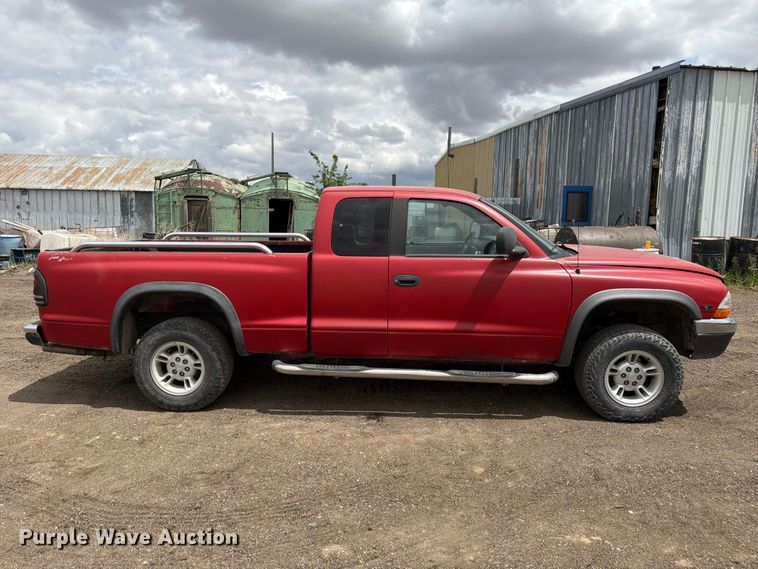 image for item EW2086 1997 Dodge Dakota Ext. Cab pickup truck