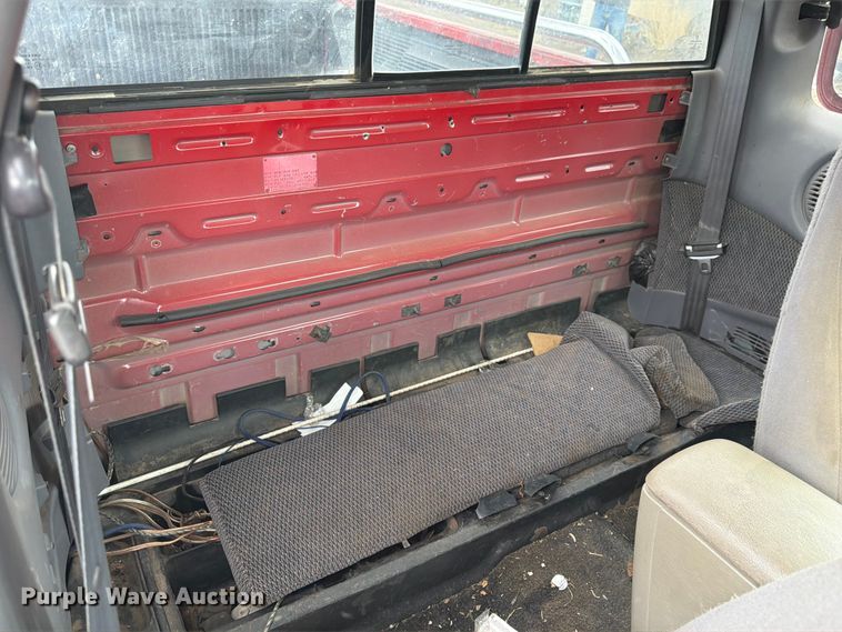 image for item EW2086 1997 Dodge Dakota Ext. Cab pickup truck