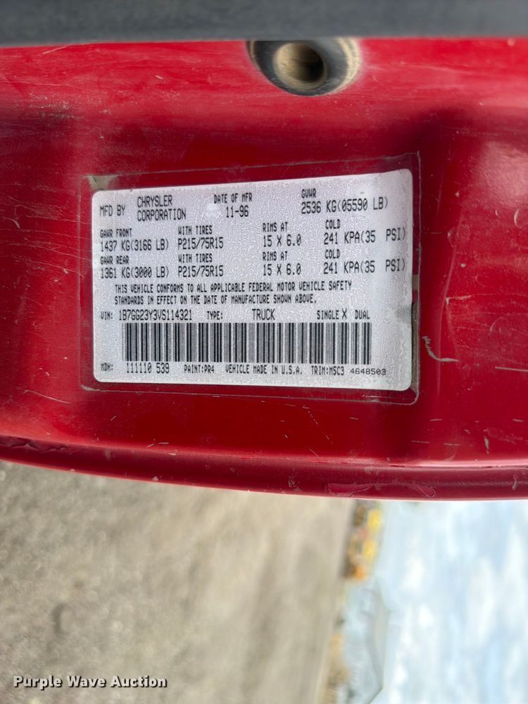 image for item EW2086 1997 Dodge Dakota Ext. Cab pickup truck