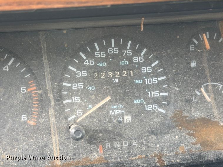 image for item EW2087 1991 Dodge Dakota Ext. Cab pickup truck