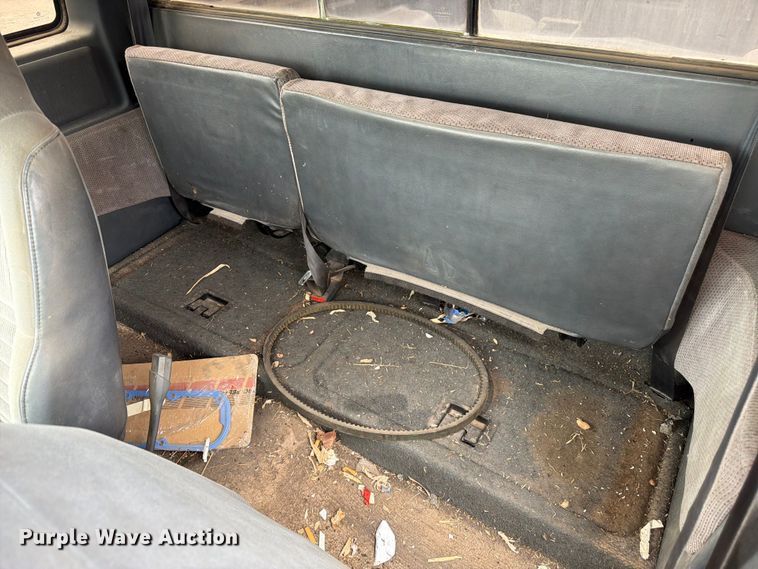 image for item EW2087 1991 Dodge Dakota Ext. Cab pickup truck