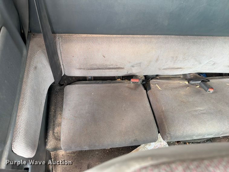 image for item EW2087 1991 Dodge Dakota Ext. Cab pickup truck
