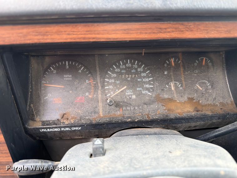 image for item EW2087 1991 Dodge Dakota Ext. Cab pickup truck