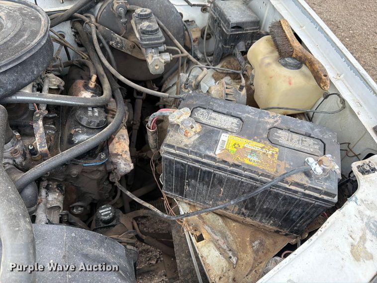 image for item EW2087 1991 Dodge Dakota Ext. Cab pickup truck