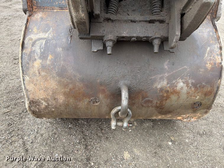 image for item EW2089 1996 Hitachi EX300LC-3 excavator