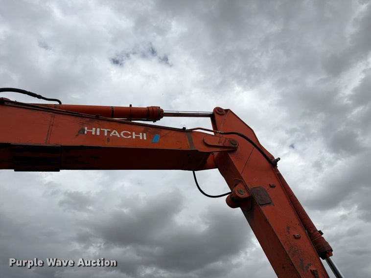image for item EW2089 1996 Hitachi EX300LC-3 excavator