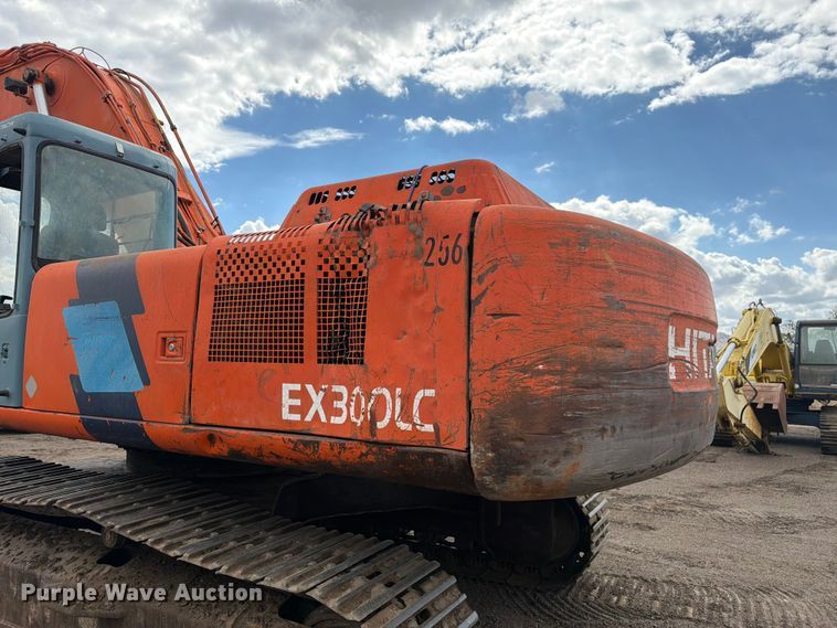image for item EW2089 1996 Hitachi EX300LC-3 excavator