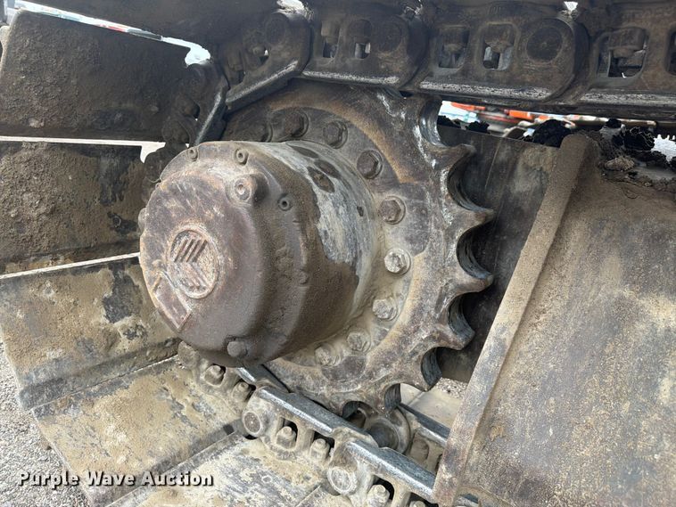 image for item EW2090 1992 John Deere 690E-LC excavator