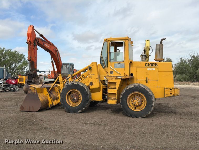 image for item EW2091 Clark 45GMC wheel loader