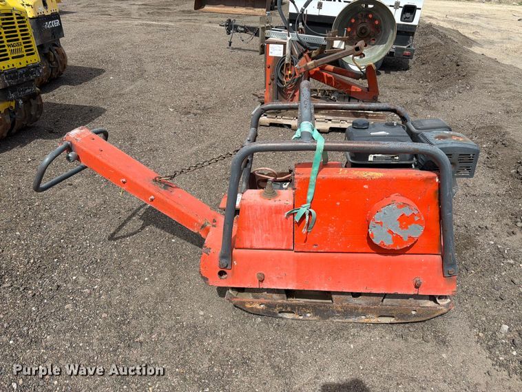 image for item EW2095 Plate compactor