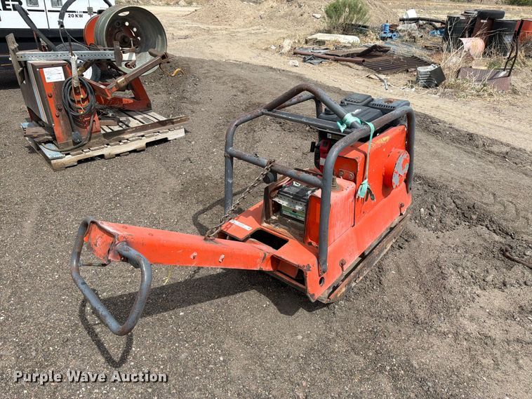 image for item EW2095 Plate compactor