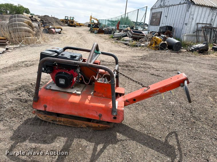 image for item EW2095 Plate compactor