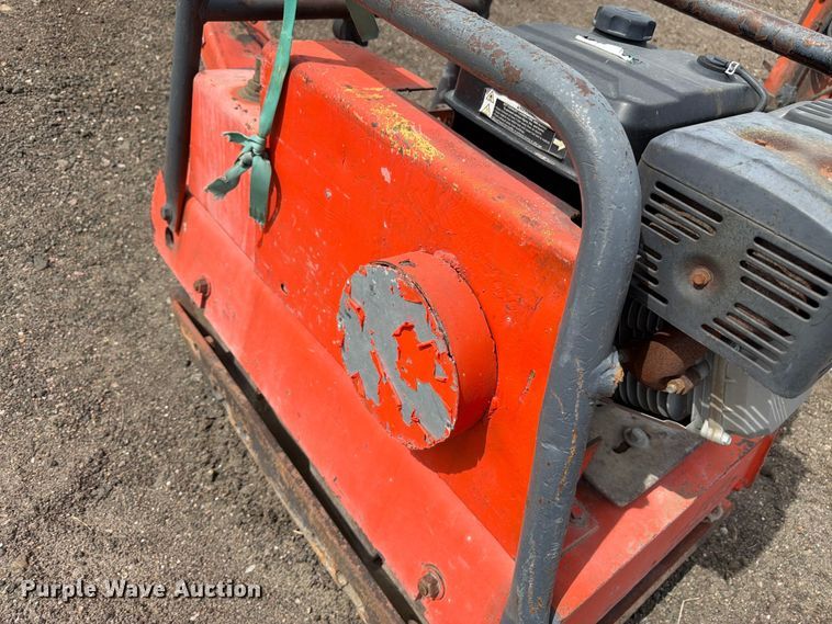 image for item EW2095 Plate compactor