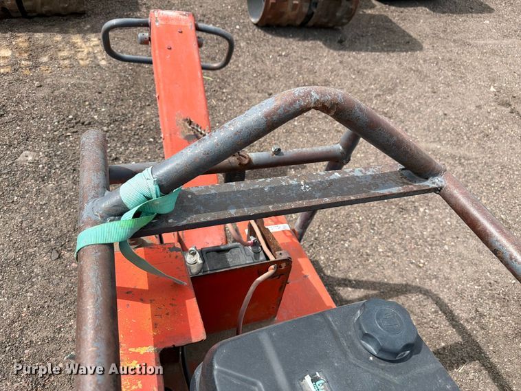 image for item EW2095 Plate compactor