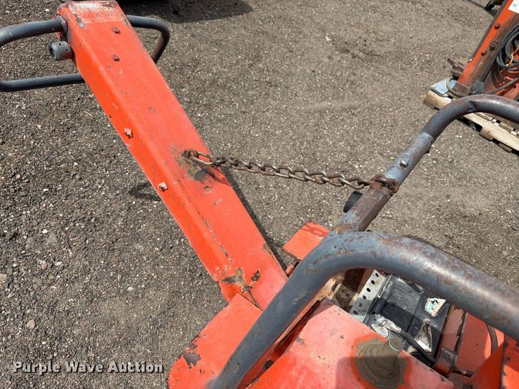 image for item EW2095 Plate compactor