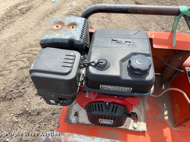 image for item EW2095 Plate compactor