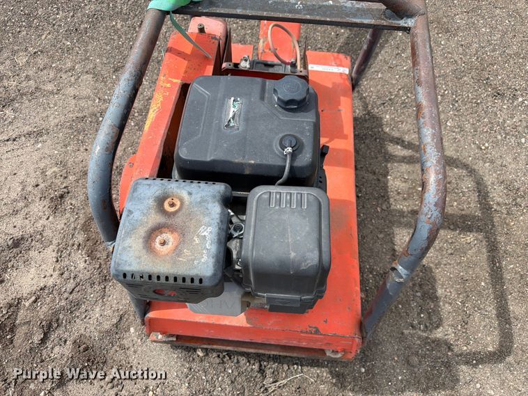 image for item EW2095 Plate compactor
