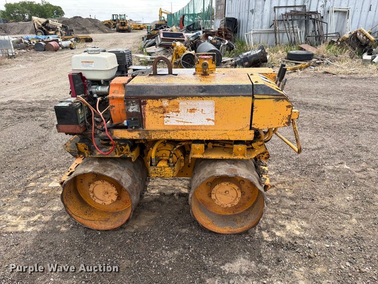 image for item EW2096 Trench compactor