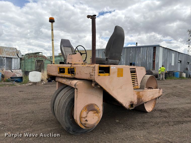 image for item EW2098 Hyster C615 combination vibratory roller