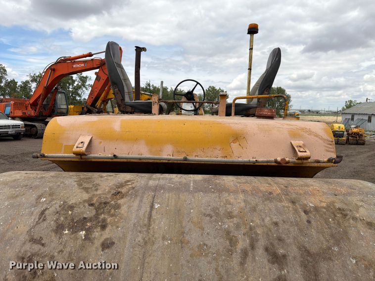image for item EW2098 Hyster C615 combination vibratory roller