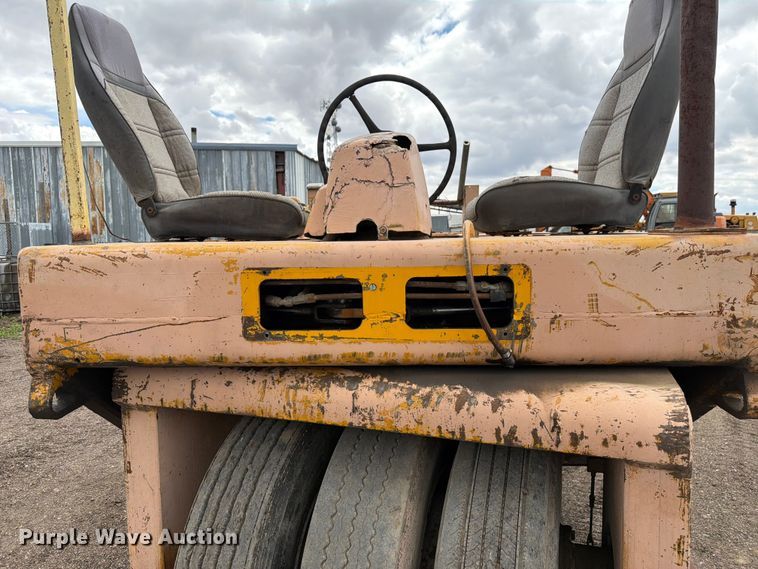 image for item EW2098 Hyster C615 combination vibratory roller