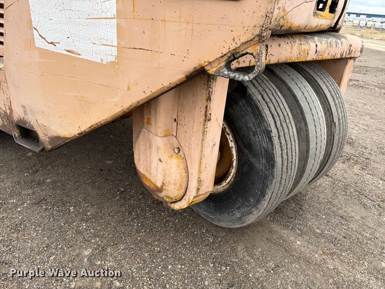 image for item EW2098 Hyster C615 combination vibratory roller