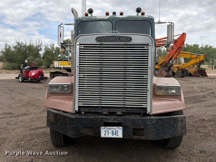 image for item EW2099 1987 Freightliner Conventional semi truck