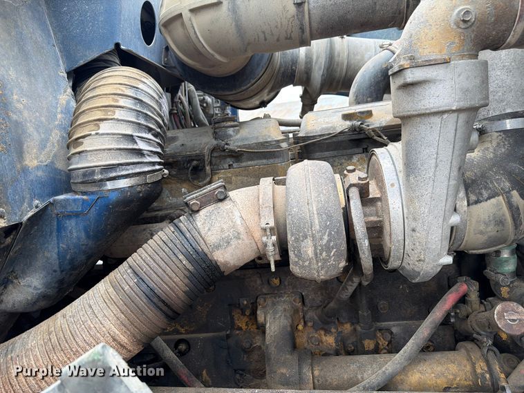 image for item EW2099 1987 Freightliner Conventional semi truck