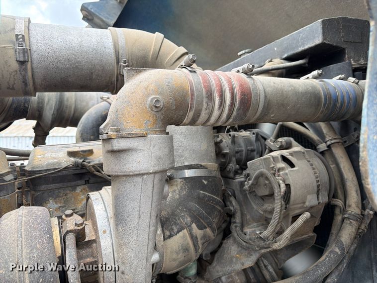 image for item EW2099 1987 Freightliner Conventional semi truck