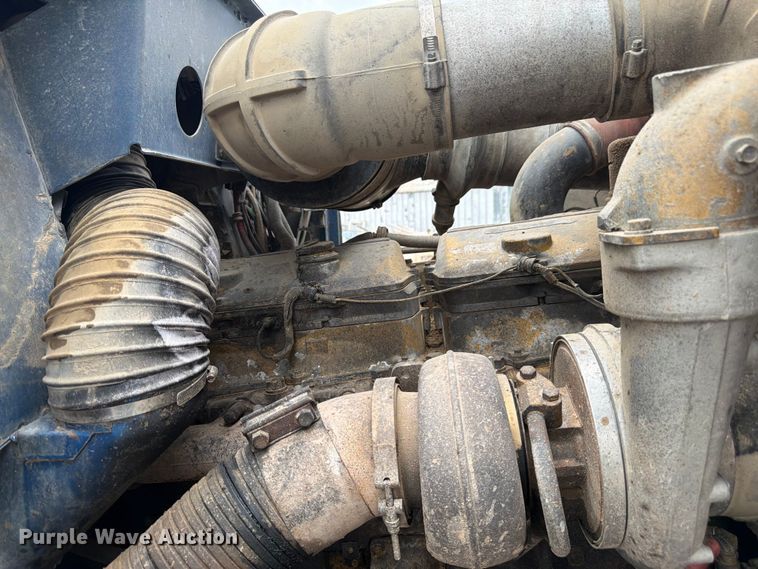 image for item EW2099 1987 Freightliner Conventional semi truck
