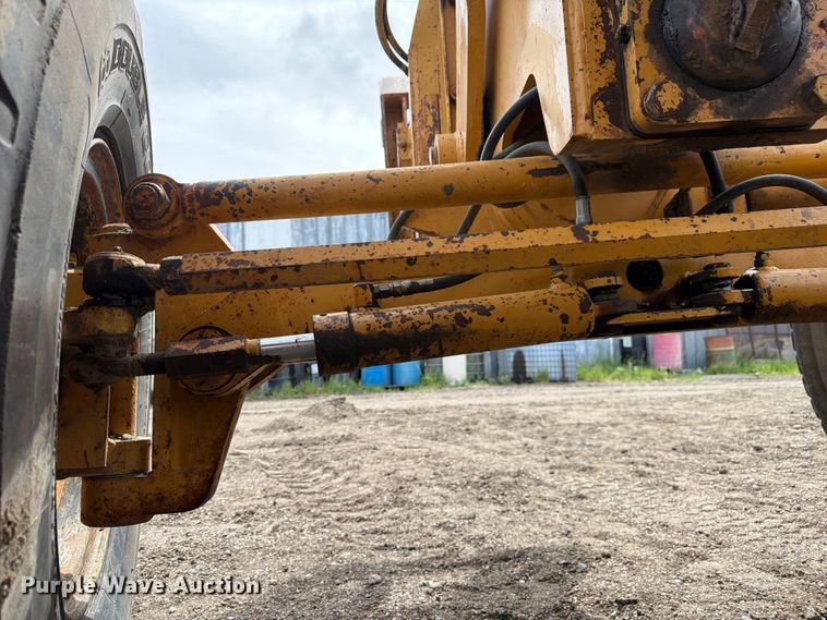 image for item EW2100 1992 Dresser 850 motor grader