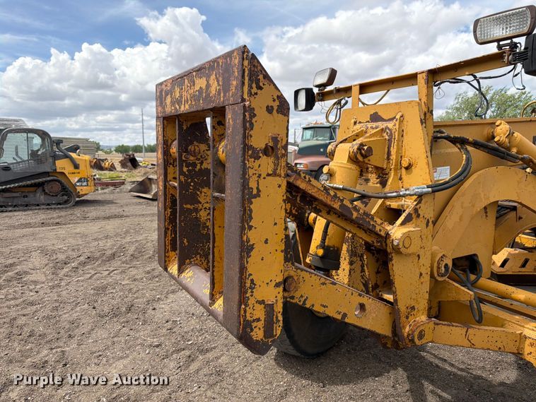 image for item EW2100 1992 Dresser 850 motor grader