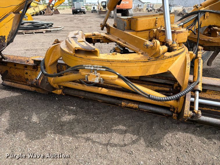 image for item EW2100 1992 Dresser 850 motor grader