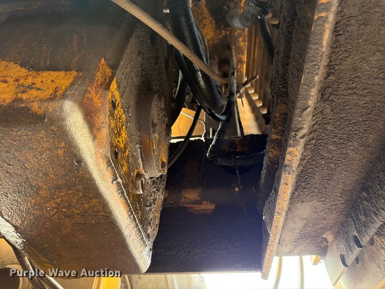 image for item EW2100 1992 Dresser 850 motor grader