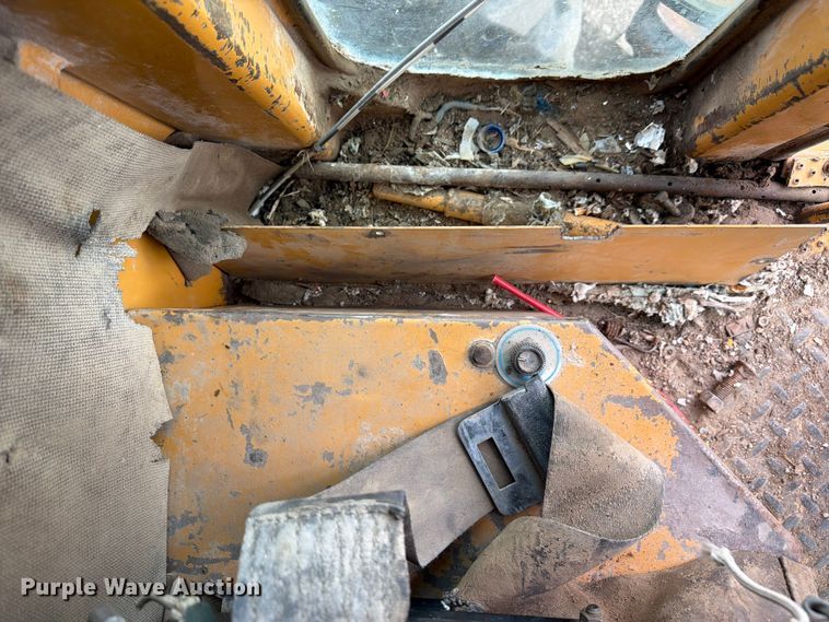 image for item EW2100 1992 Dresser 850 motor grader