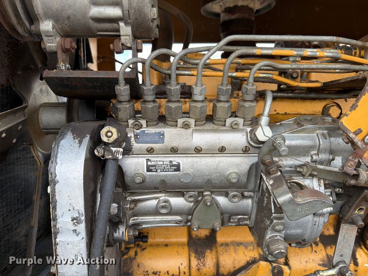 image for item EW2100 1992 Dresser 850 motor grader