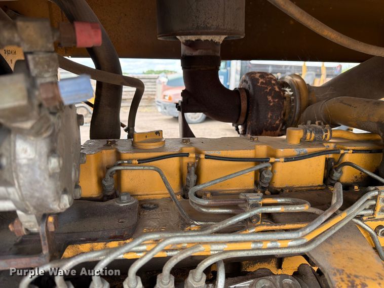 image for item EW2100 1992 Dresser 850 motor grader