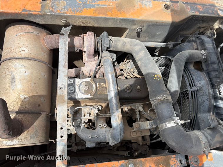 image for item EW2101 1992 Hitachi EX150LC excavator