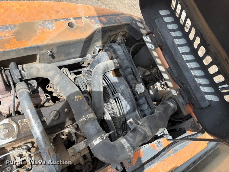 image for item EW2101 1992 Hitachi EX150LC excavator