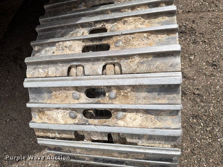 image for item EW2101 1992 Hitachi EX150LC excavator