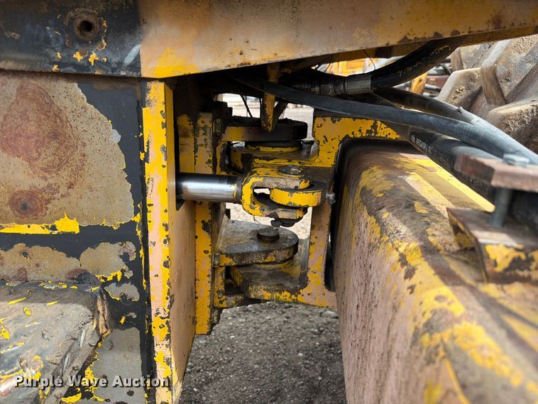 image for item EW2102 Bomag BW172PD single drum vibratory roller