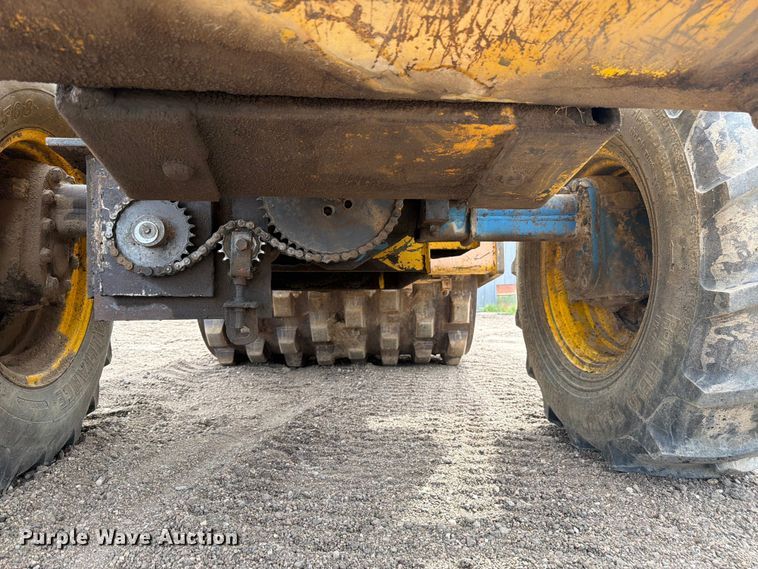 image for item EW2102 Bomag BW172PD single drum vibratory roller