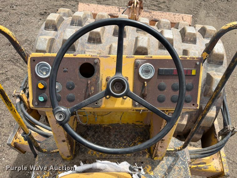 image for item EW2102 Bomag BW172PD single drum vibratory roller